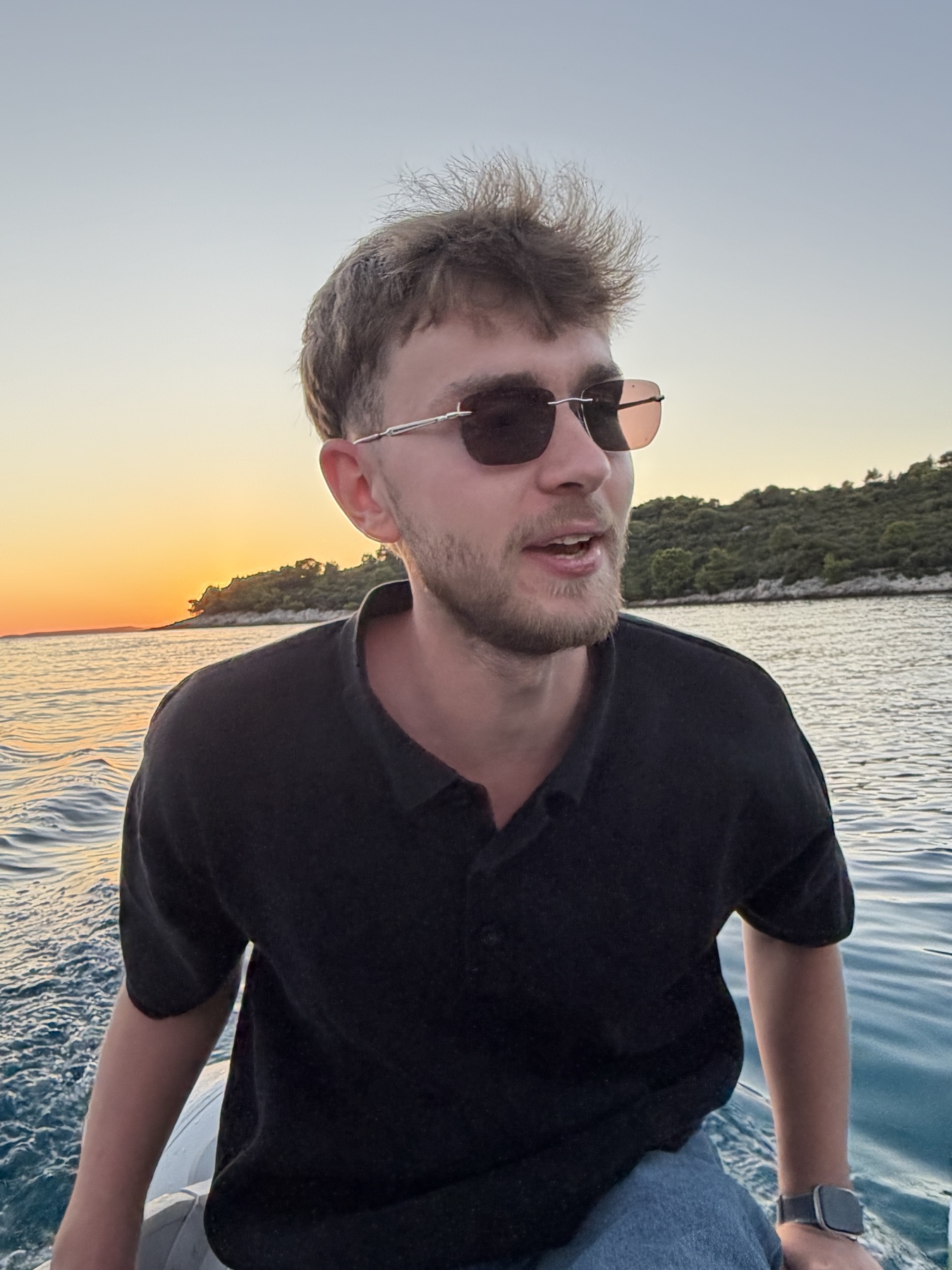 Philipp Wösner aktiv in seiner Freizeit auf dem Wasser